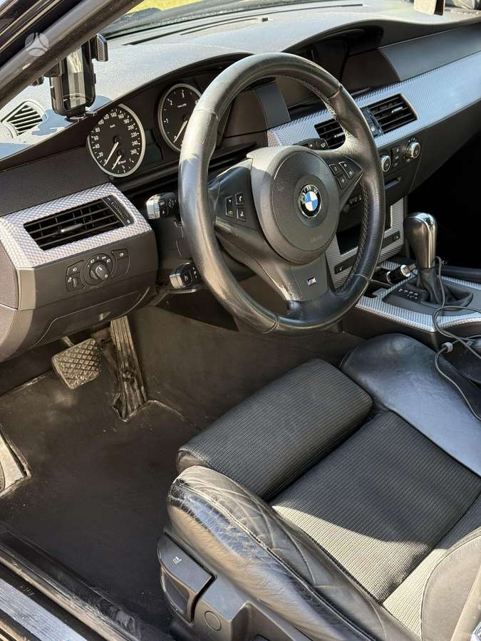 BMW 525, 2.5 l., Универсал