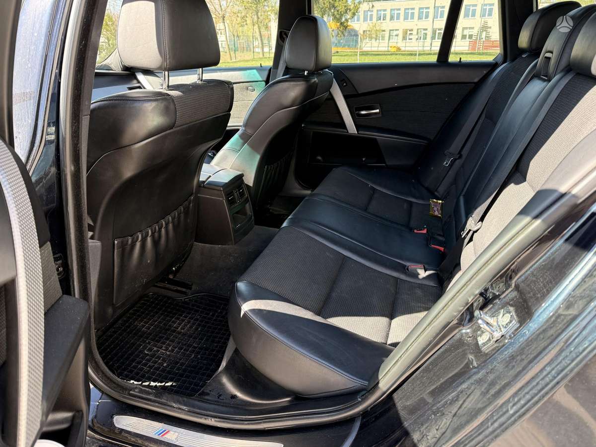 BMW 525, 2.5 l., Универсал
