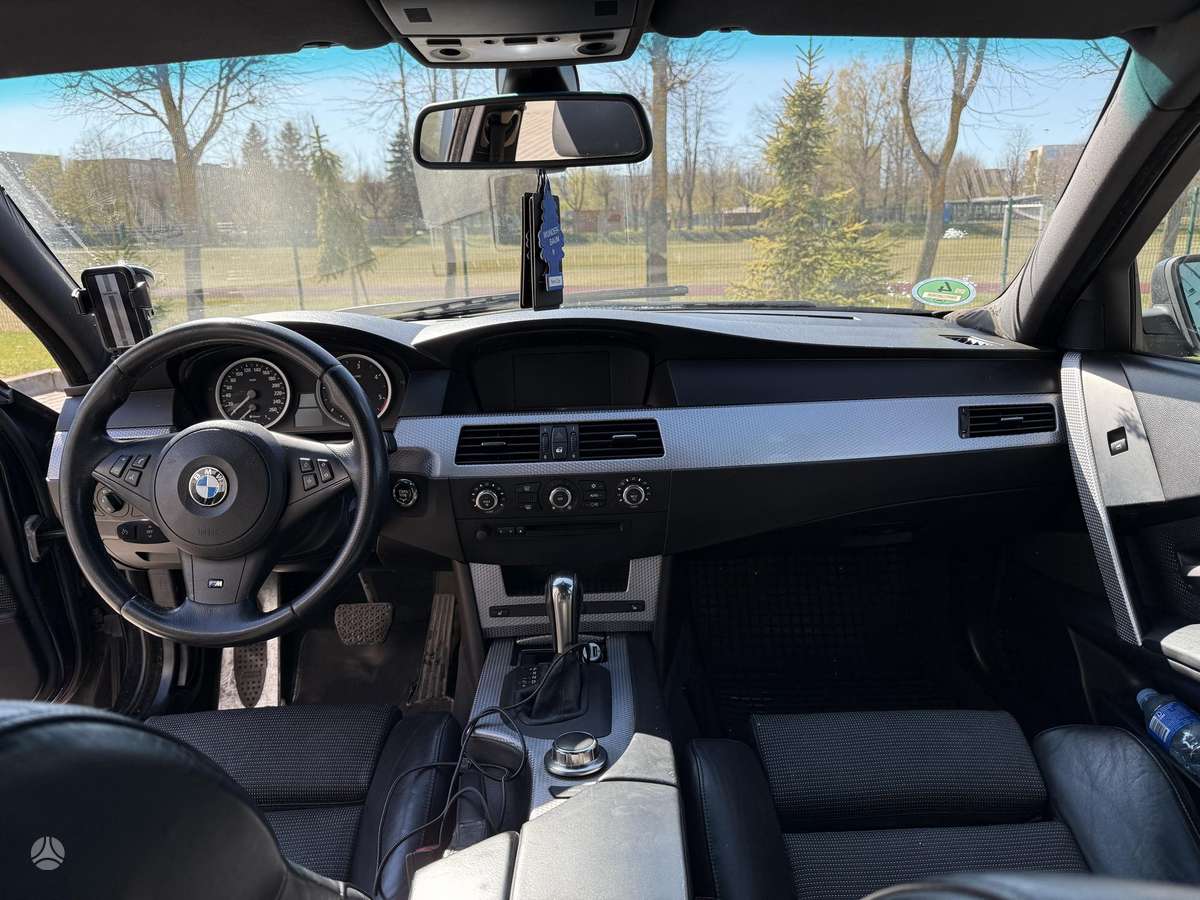BMW 525, 2.5 l., Универсал