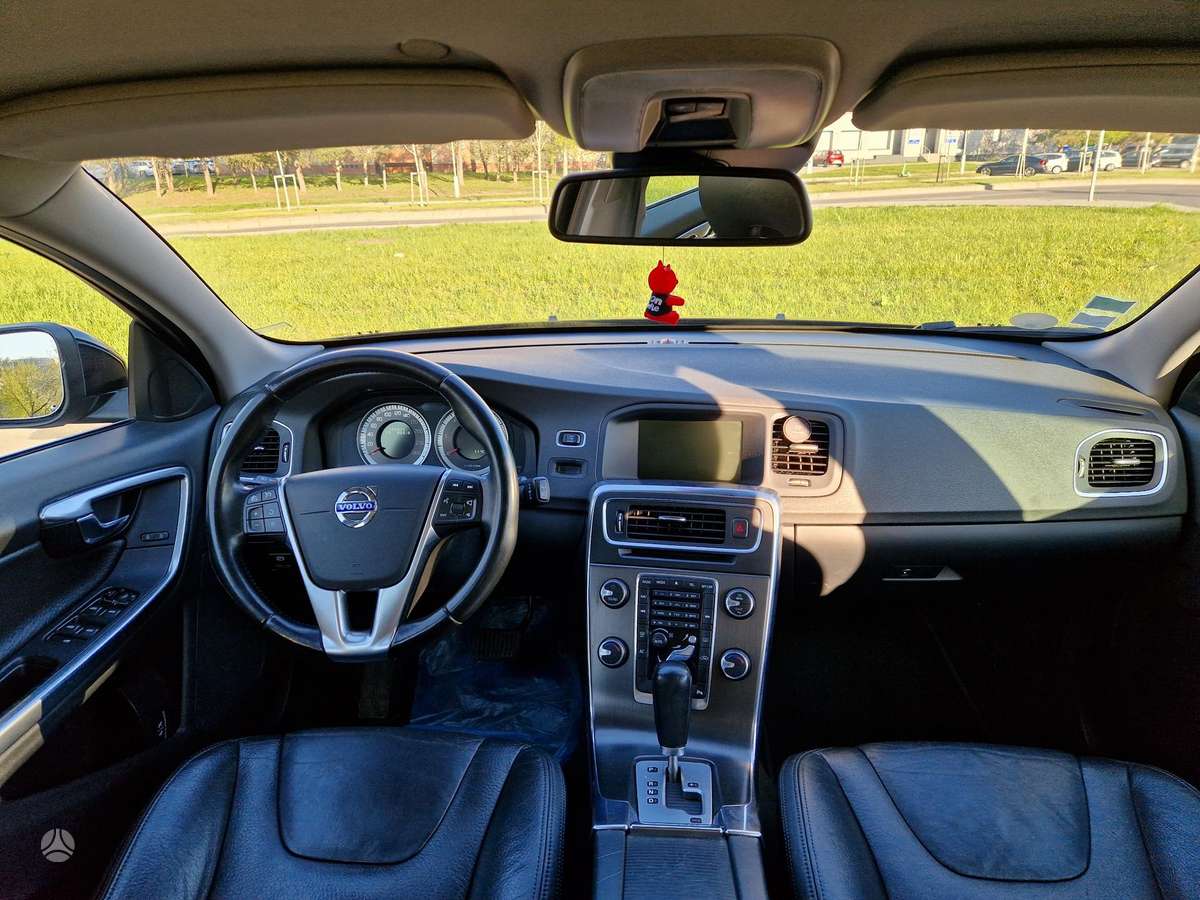 Volvo V60, 2.0 l., universalas
