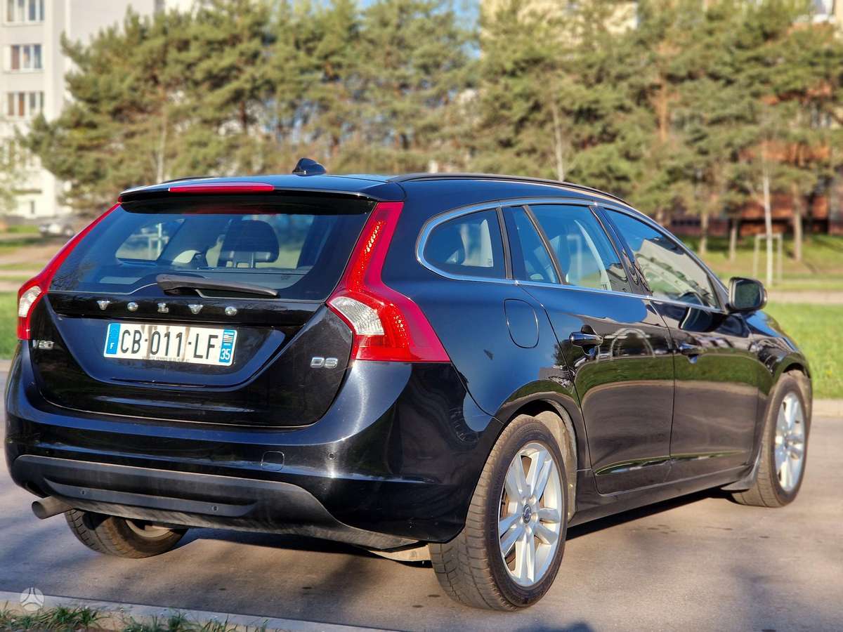 Volvo V60, 2.0 l., universalas