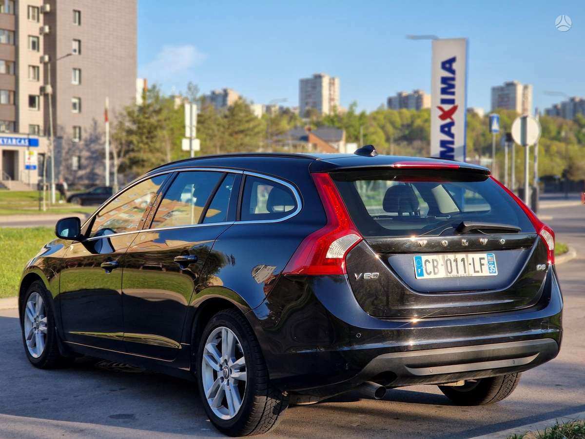 Volvo V60, 2.0 l., universalas