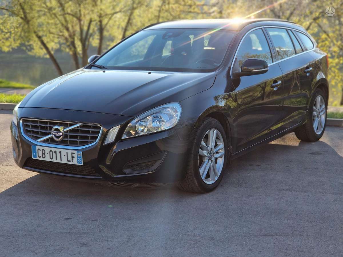 Volvo V60, 2.0 l., universalas