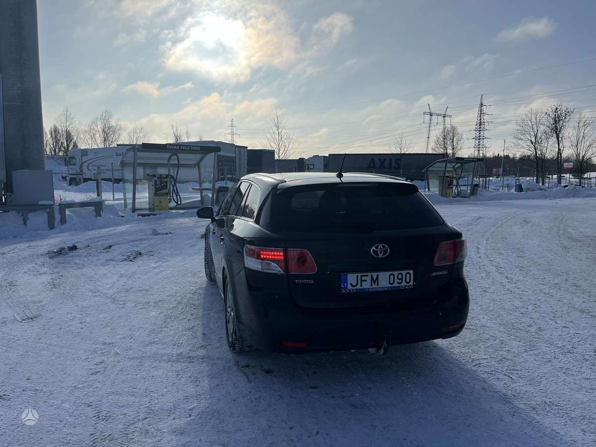 Toyota Avensis, 2.0 l., Универсал
