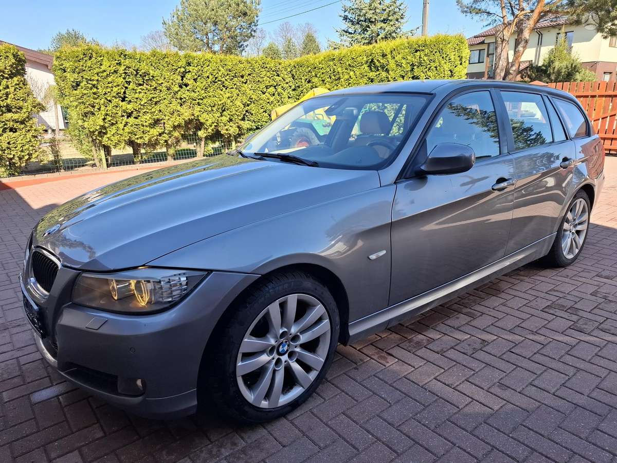 BMW 320, 2.0 l., universalas