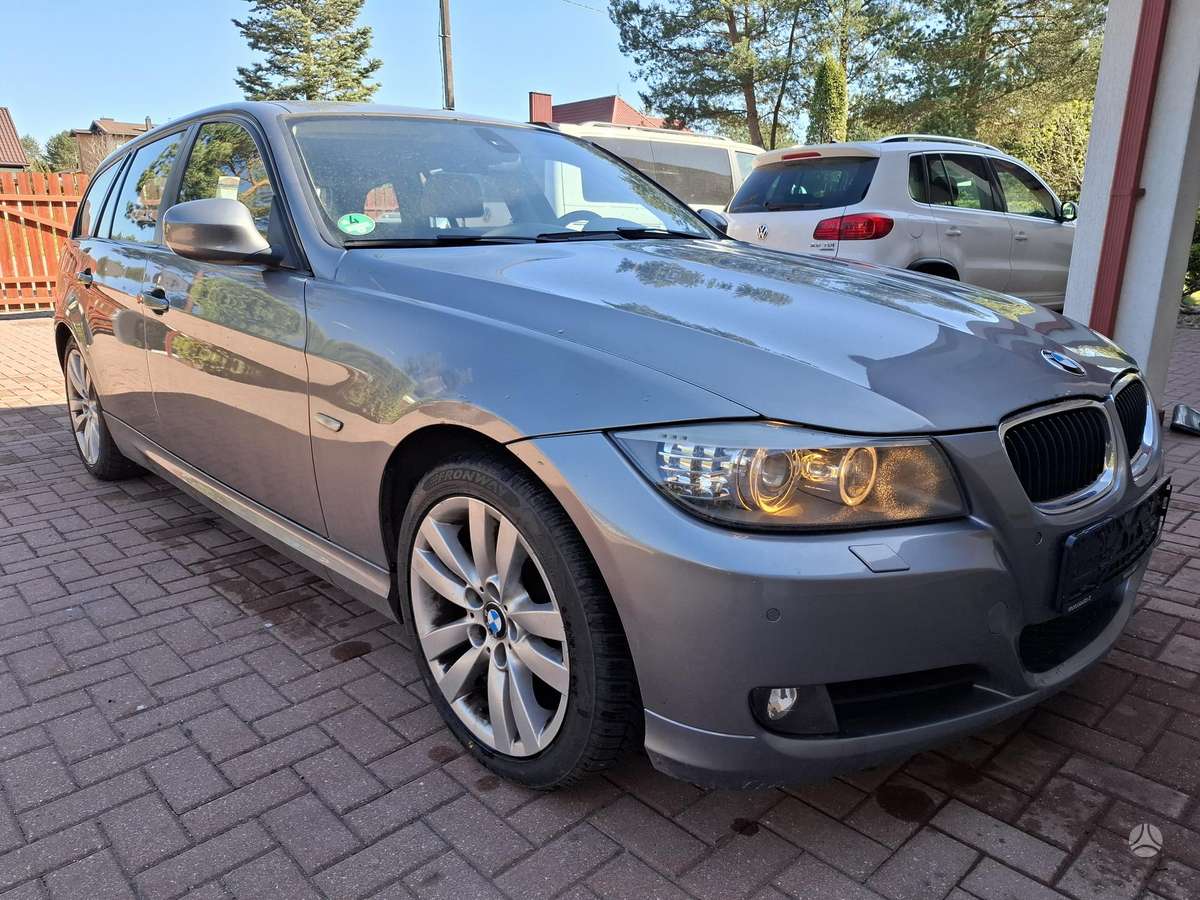 BMW 320, 2.0 l., wagon