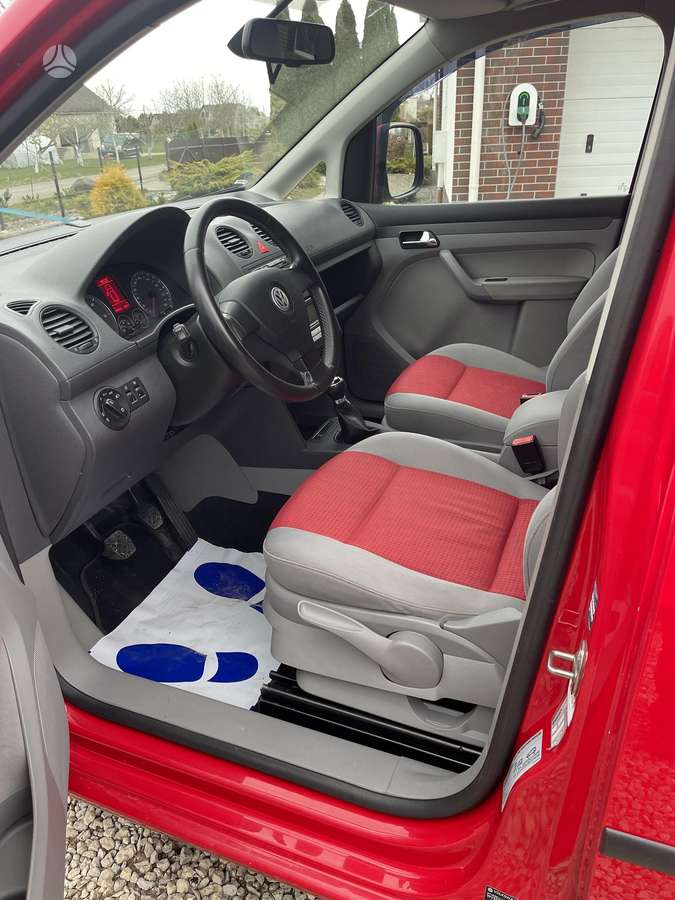 Volkswagen Caddy Maxi, 2.0 l., Минивэн