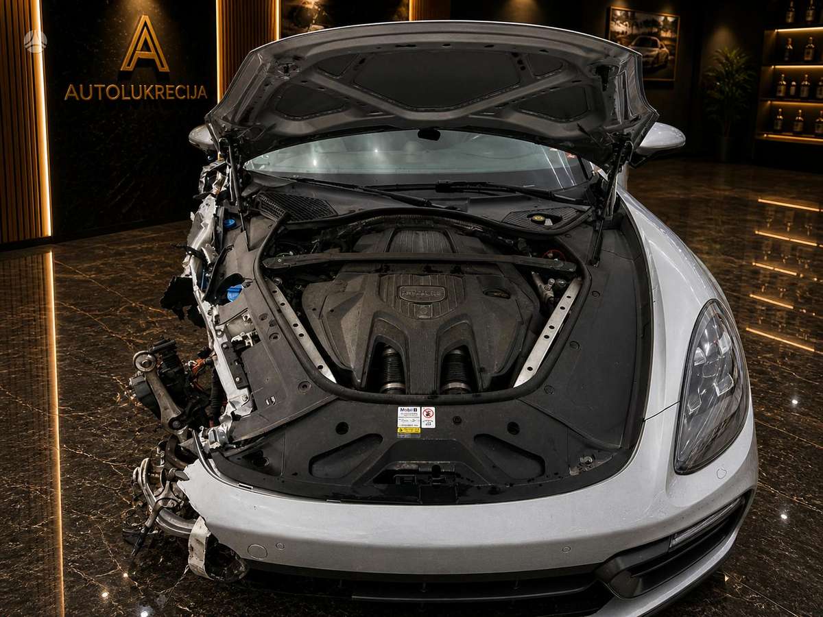 Porsche Panamera, 2.9 l., Хэтчбек