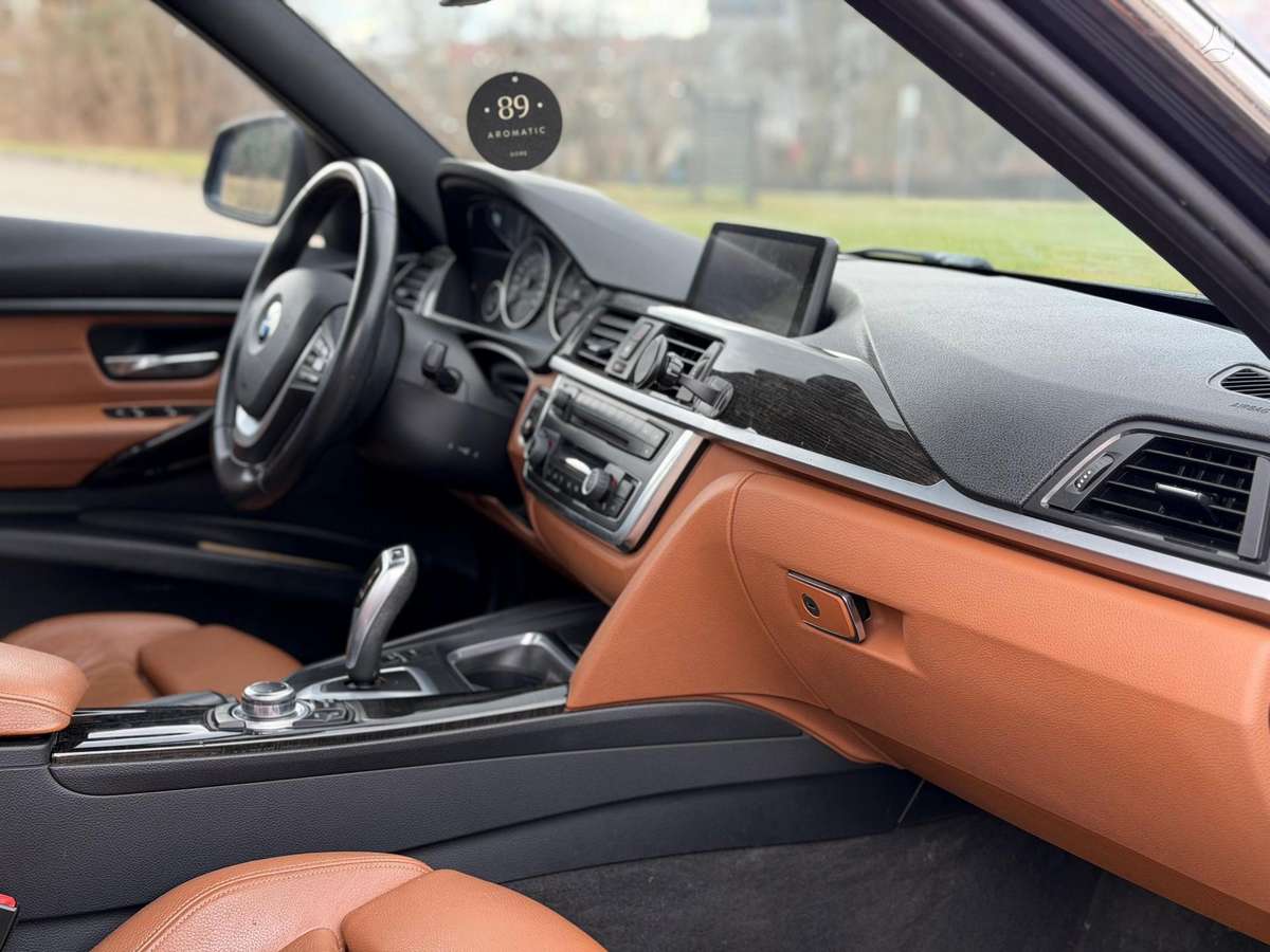 BMW 320, 2.0 l., sedanas