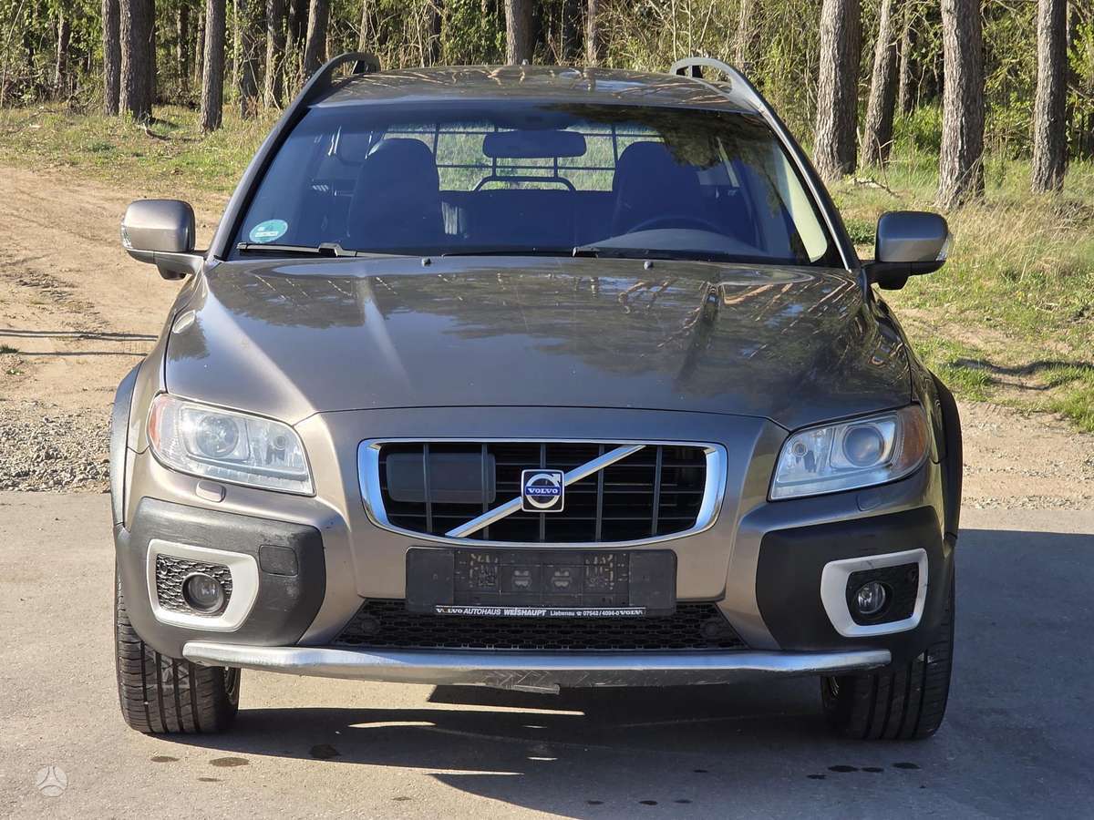 Volvo XC70, 2.4 l., Универсал