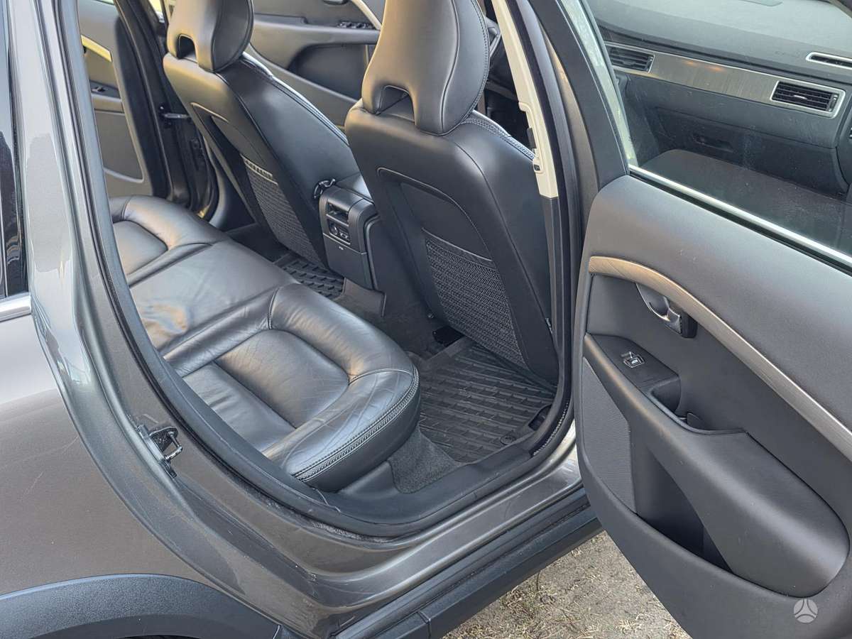 Volvo XC70, 2.4 l., Универсал