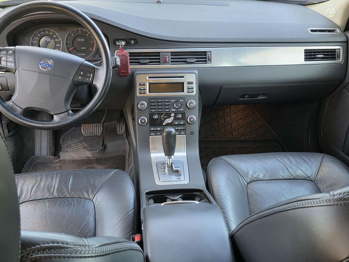 Volvo XC70, 2.4 l., Универсал