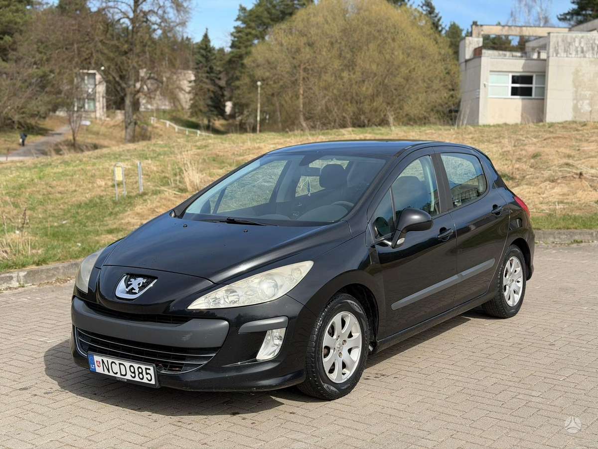 Peugeot 308, hečbekas