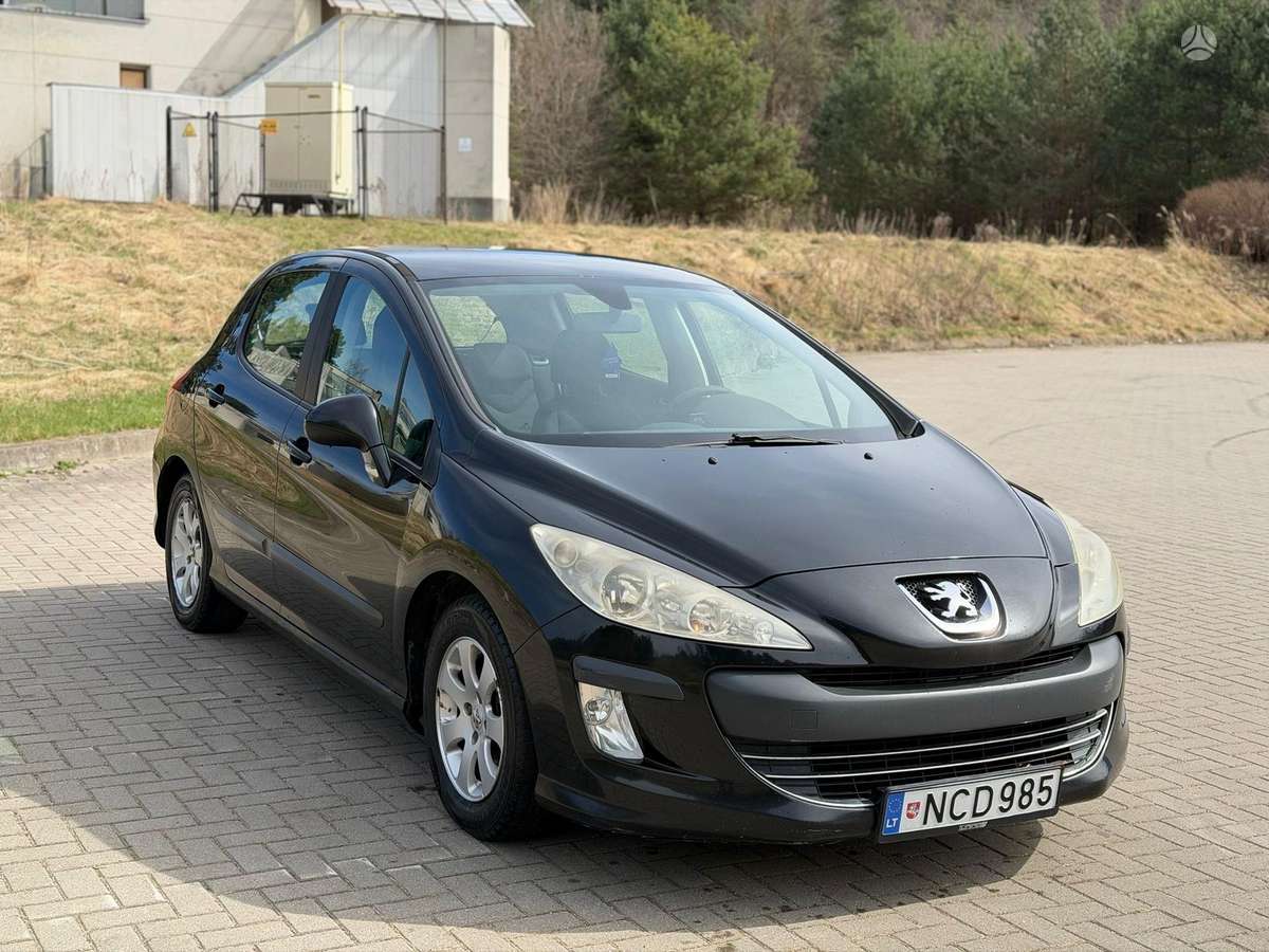 Peugeot 308, hečbekas