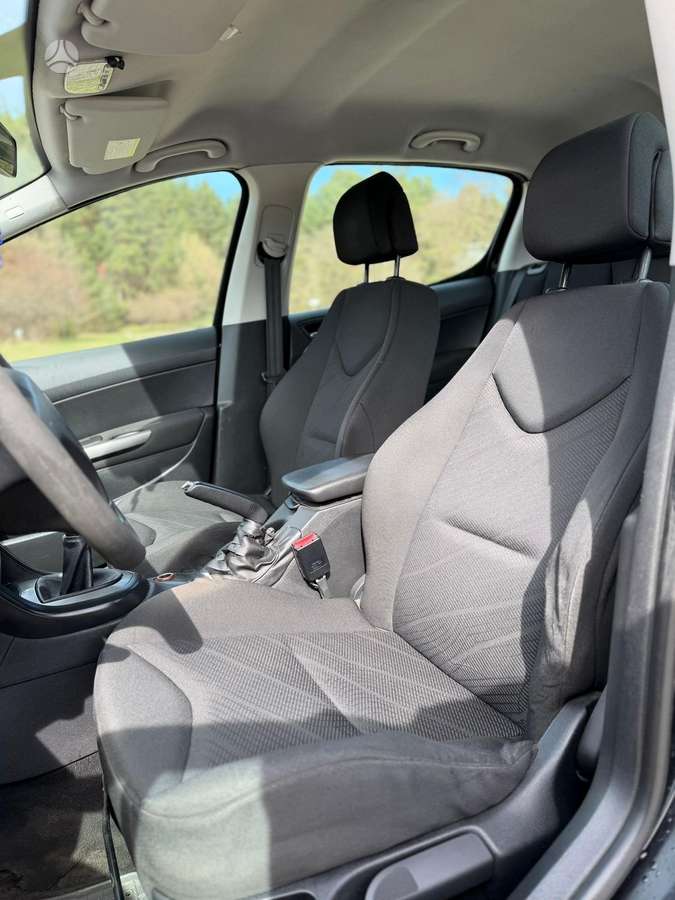 Peugeot 308, hečbekas