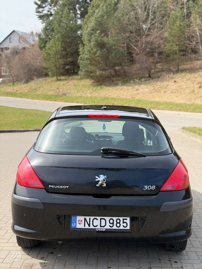 Peugeot 308, hečbekas