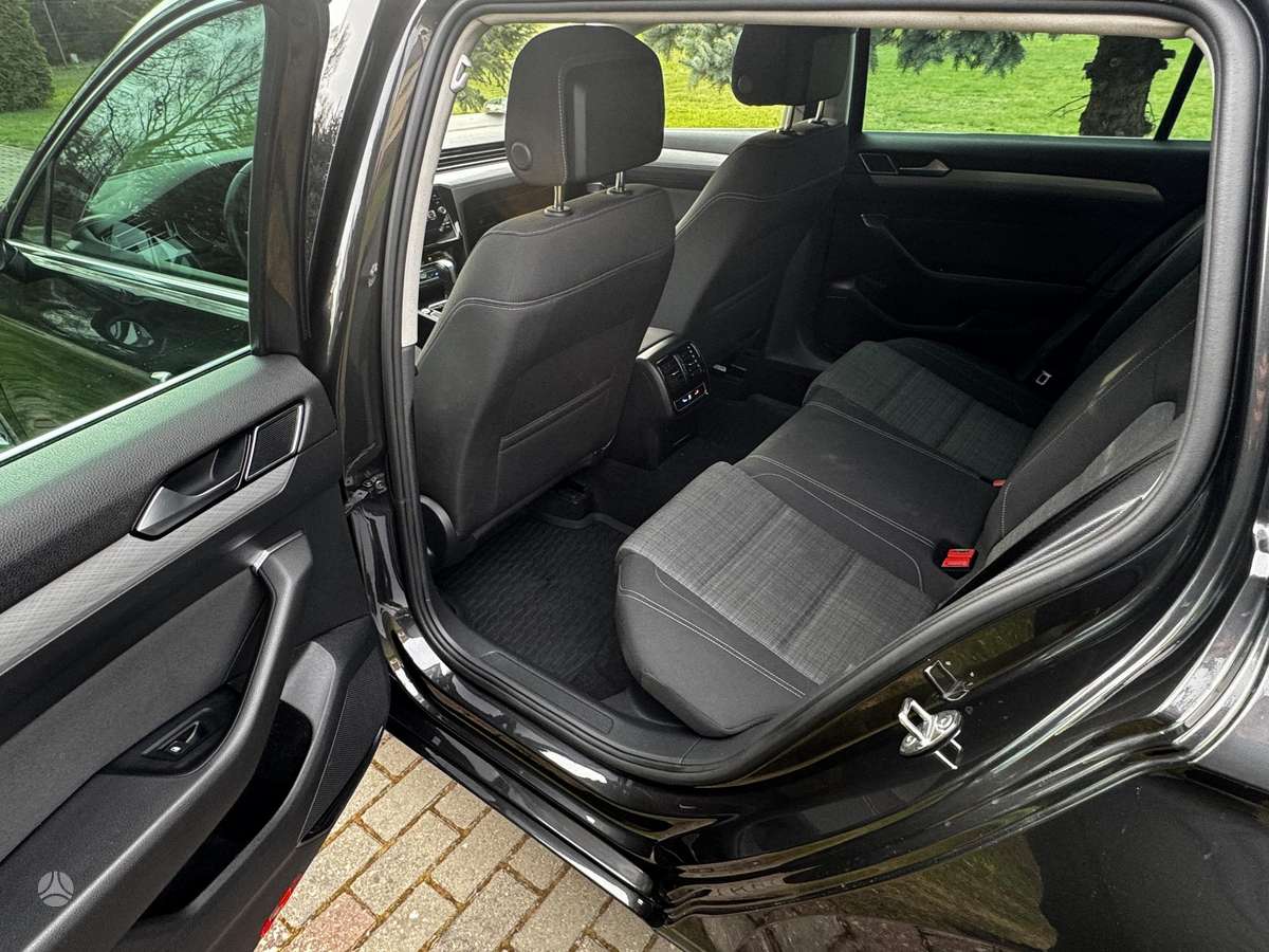 Volkswagen Passat, 2.0 l., Универсал