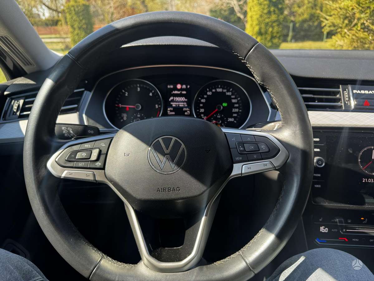 Volkswagen Passat, 2.0 l., Универсал