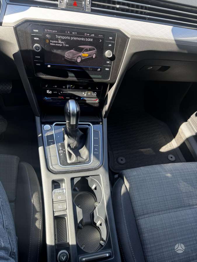 Volkswagen Passat, 2.0 l., Универсал