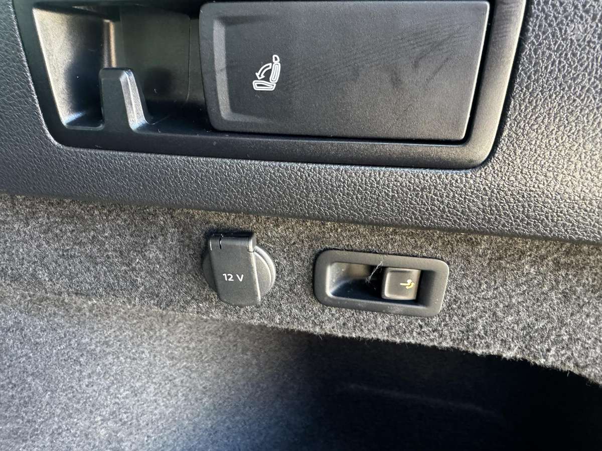 Volkswagen Passat, 2.0 l., Универсал