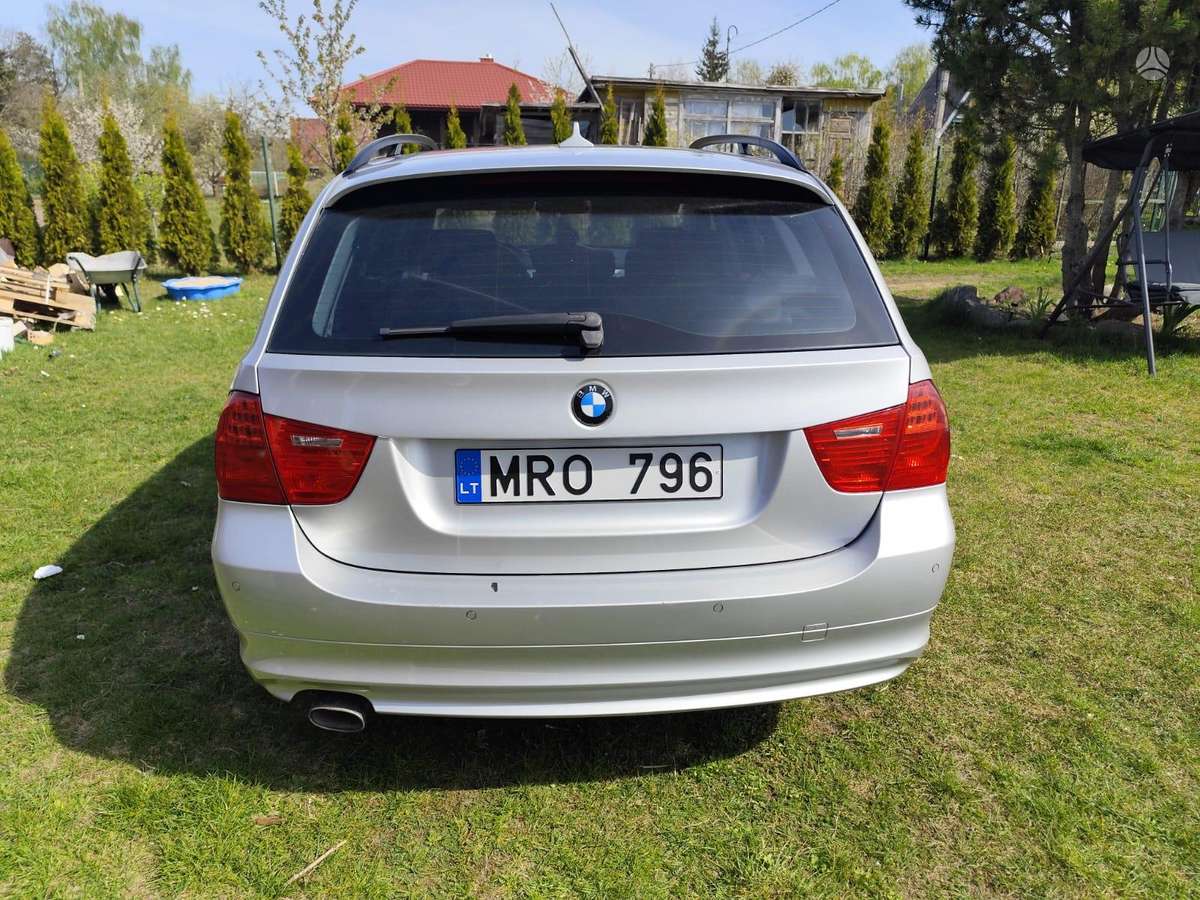 BMW 318, 2.0 l., wagon