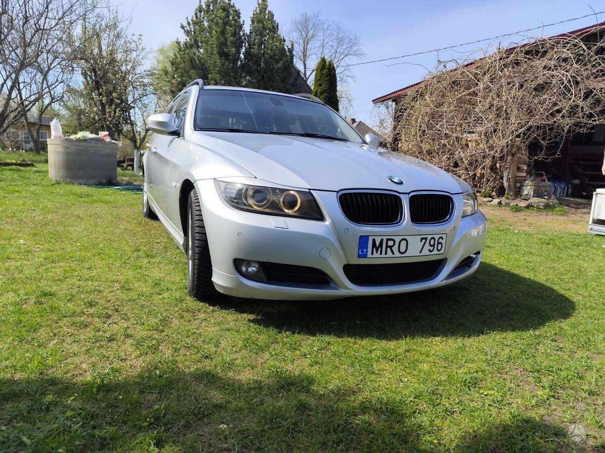 BMW 318, 2.0 l., wagon