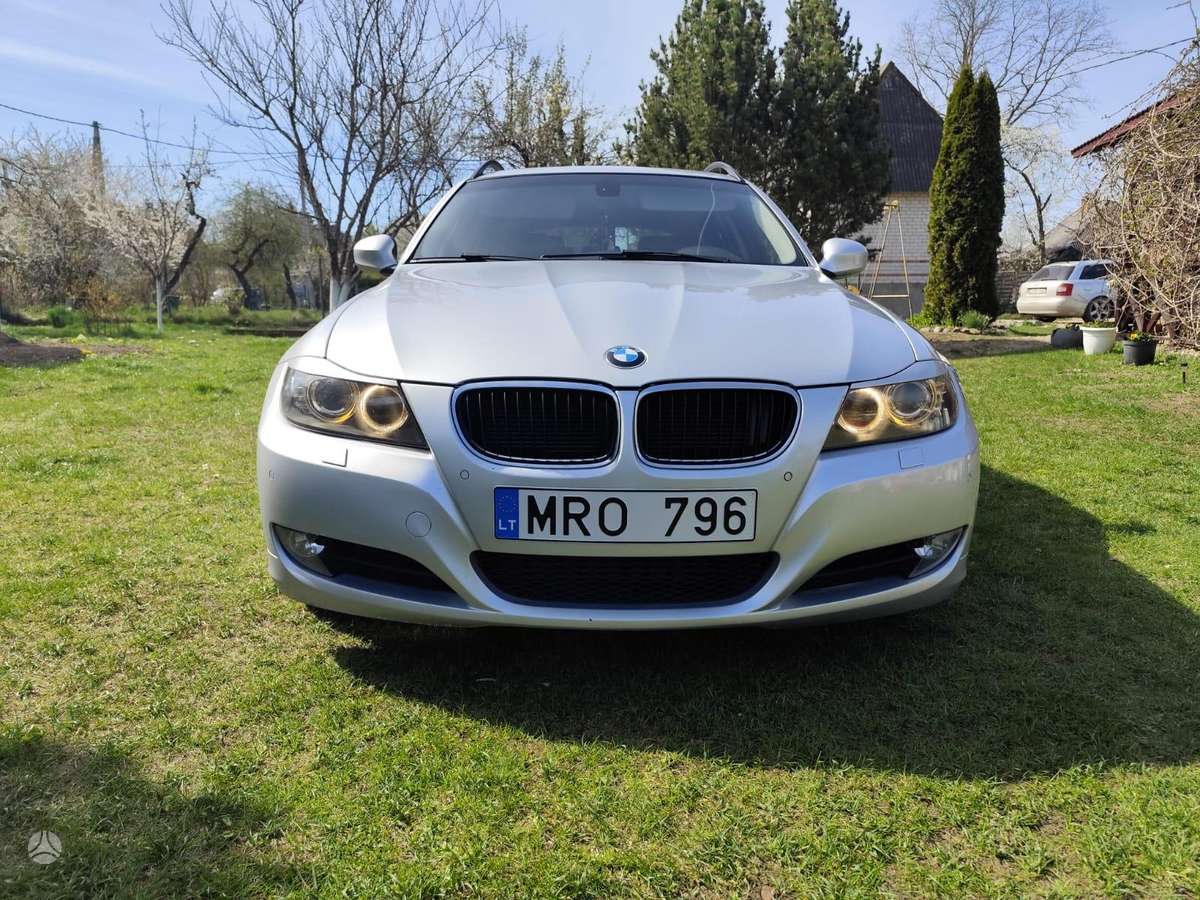 BMW 318, 2.0 l., wagon