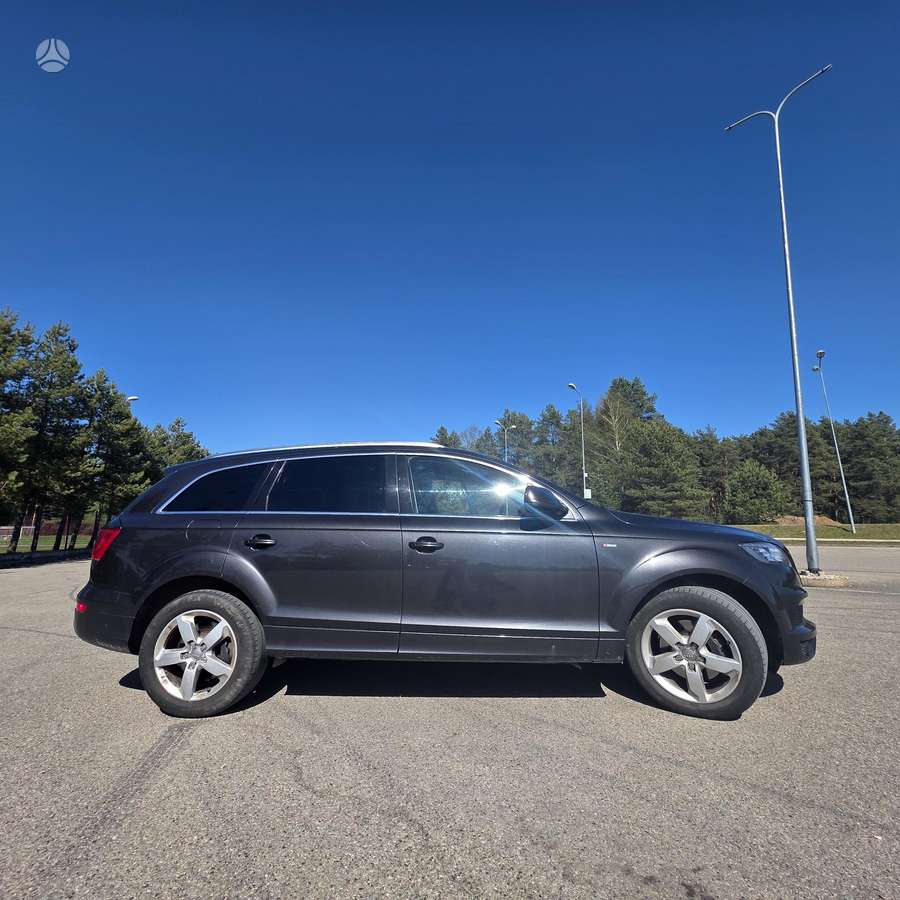 Audi Q7, 4.2 l., universalas