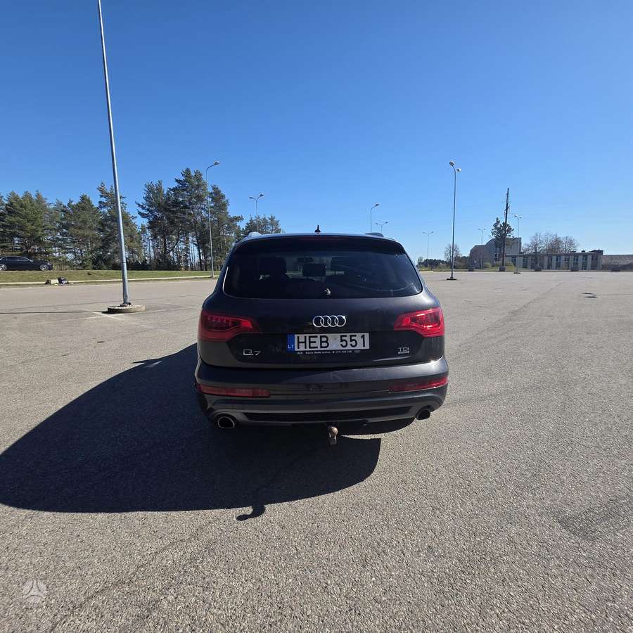 Audi Q7, 4.2 l., wagon