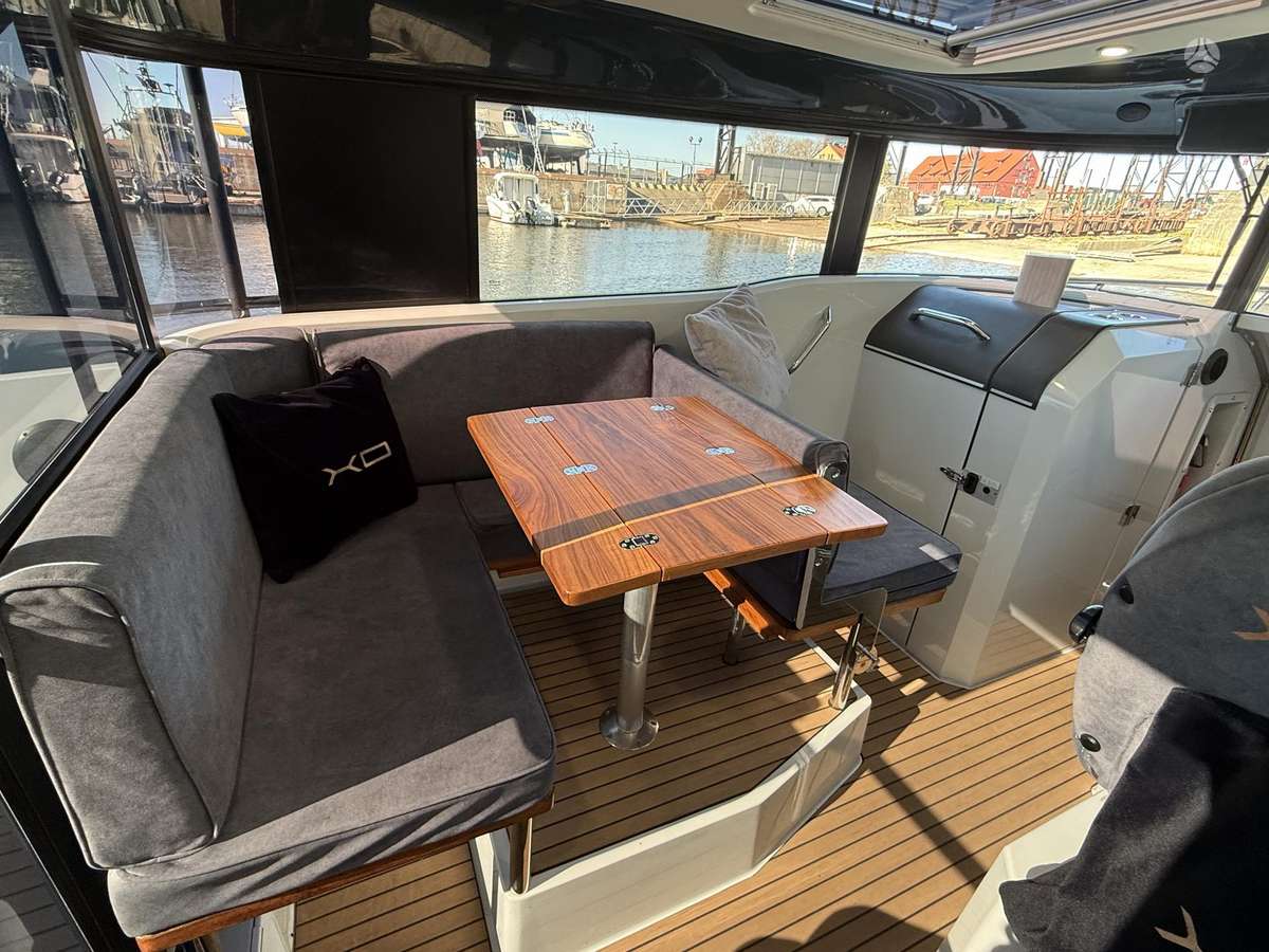 XO 270 RS CABIN, yachts / cruisers