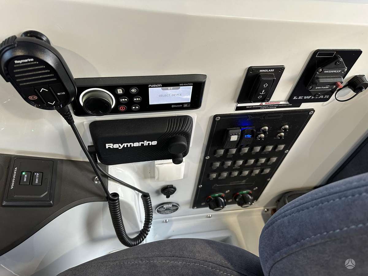 XO 270 RS CABIN, yachts / cruisers