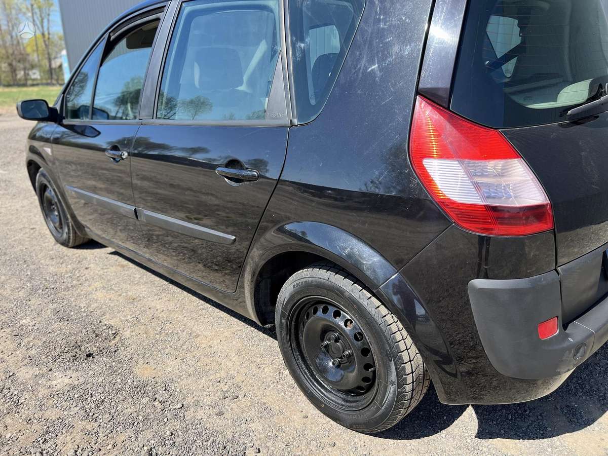 Renault Scenic - 8