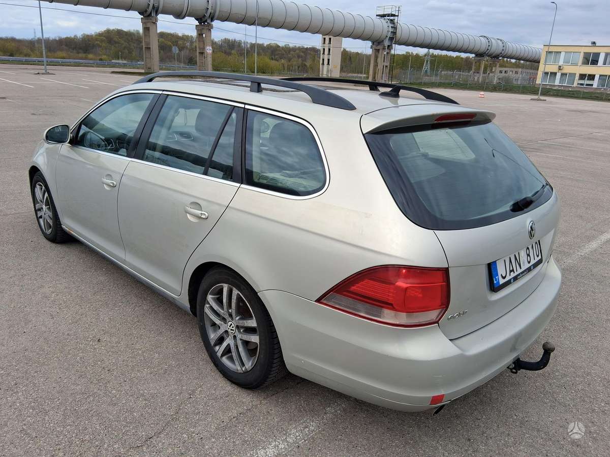 Volkswagen Golf - 7
