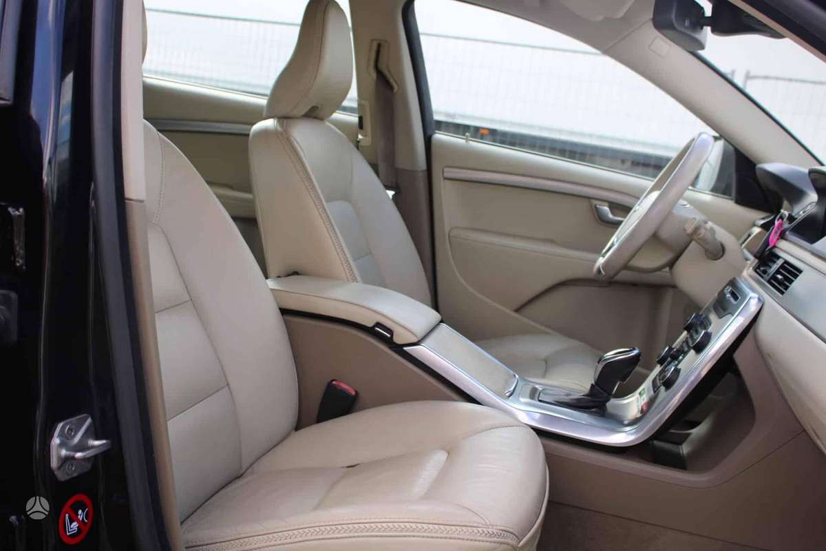 Volvo XC70, 2.4 l., Универсал