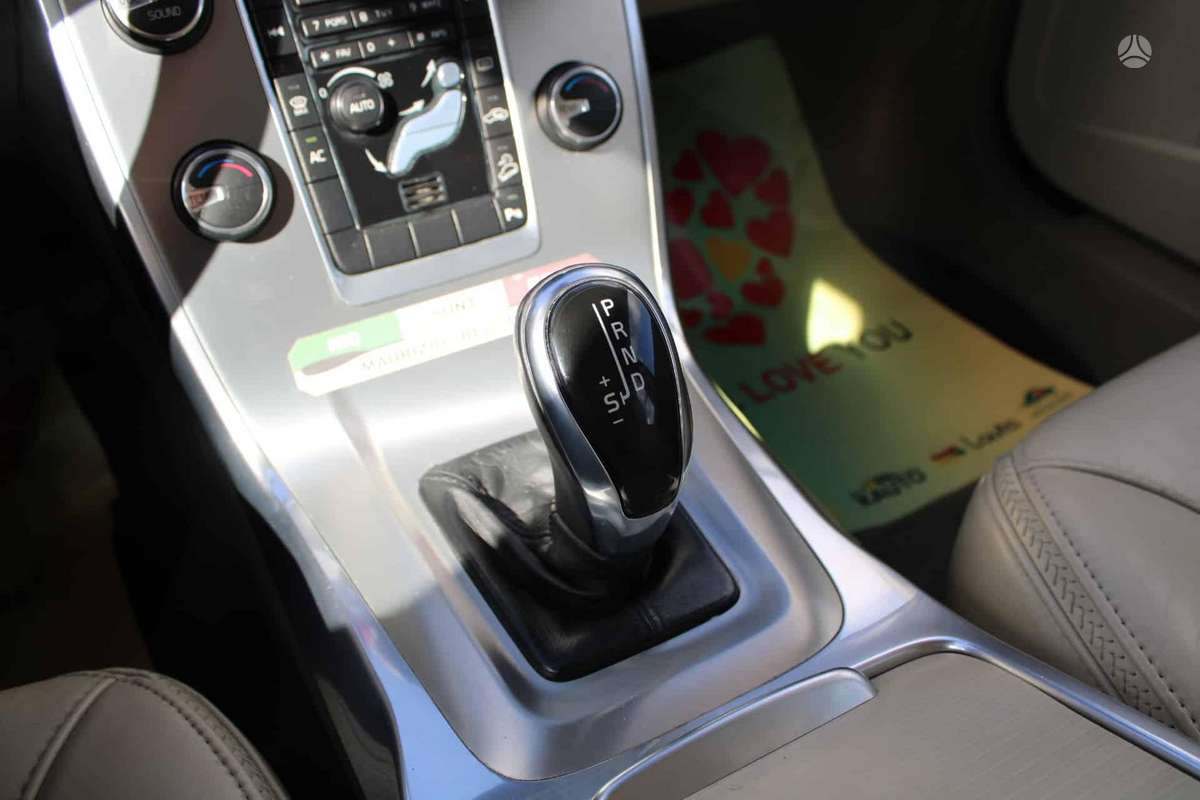 Volvo XC70, 2.4 l., Универсал