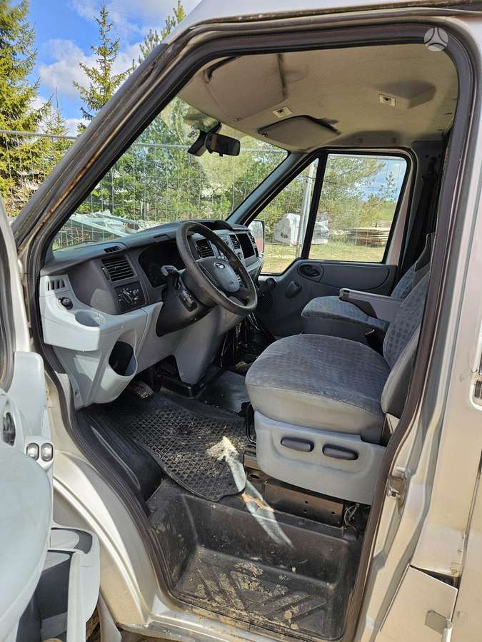 Ford Transit, 2.2 l., Минивэн