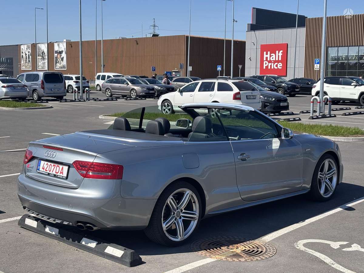 Audi S5, 3.0 l., convertible