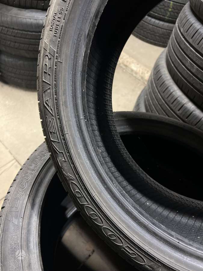 Goodyear Excellence 7mm!, summer 215/40 R17