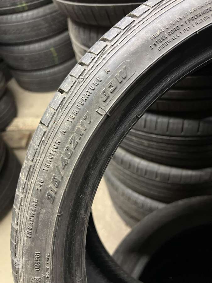 Goodyear Excellence 7mm!, summer 215/40 R17