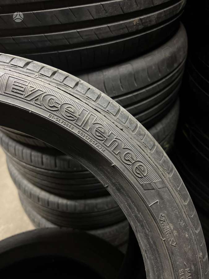 Goodyear Excellence 7mm!, summer 215/40 R17