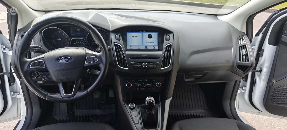 Ford Focus, 1.0 l., Хэтчбек