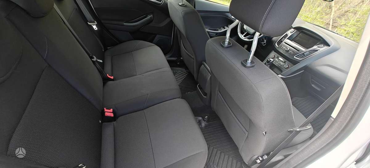Ford Focus, 1.0 l., hatchback