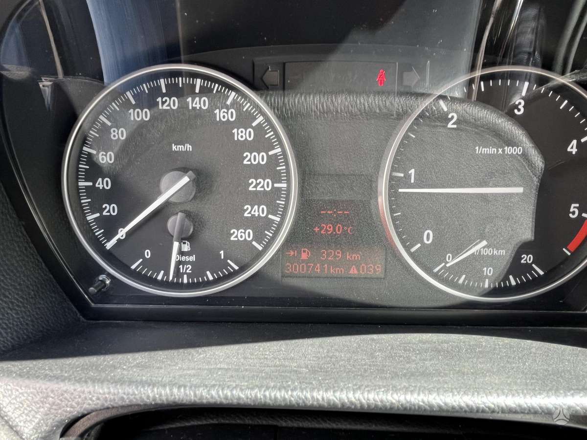BMW 320, 2.0 l., kabrioletas
