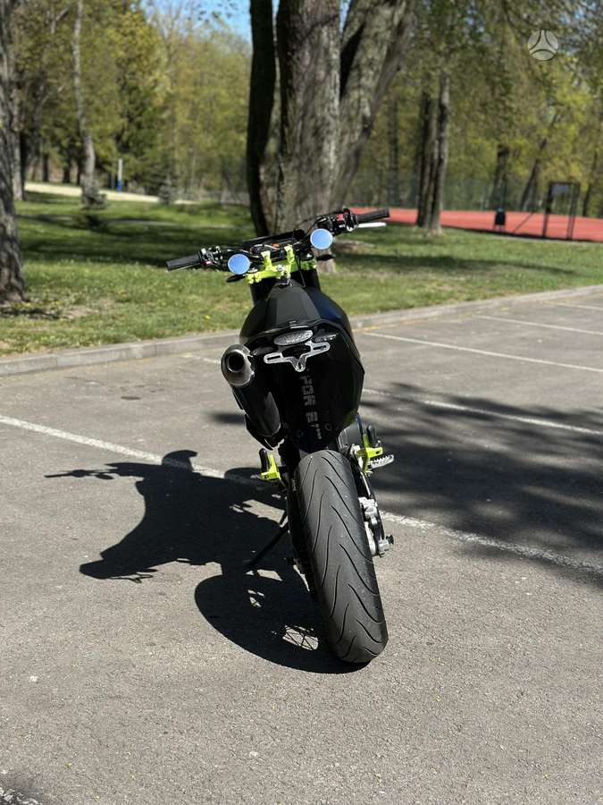 KTM SMC 690cc, supermoto