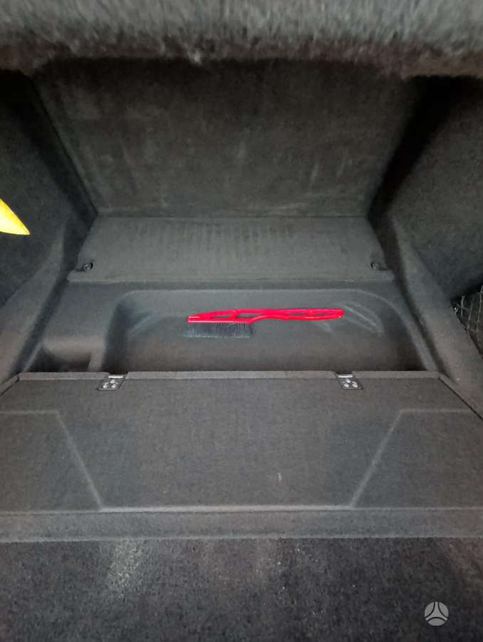 Mercedes-Benz S320, sedanas