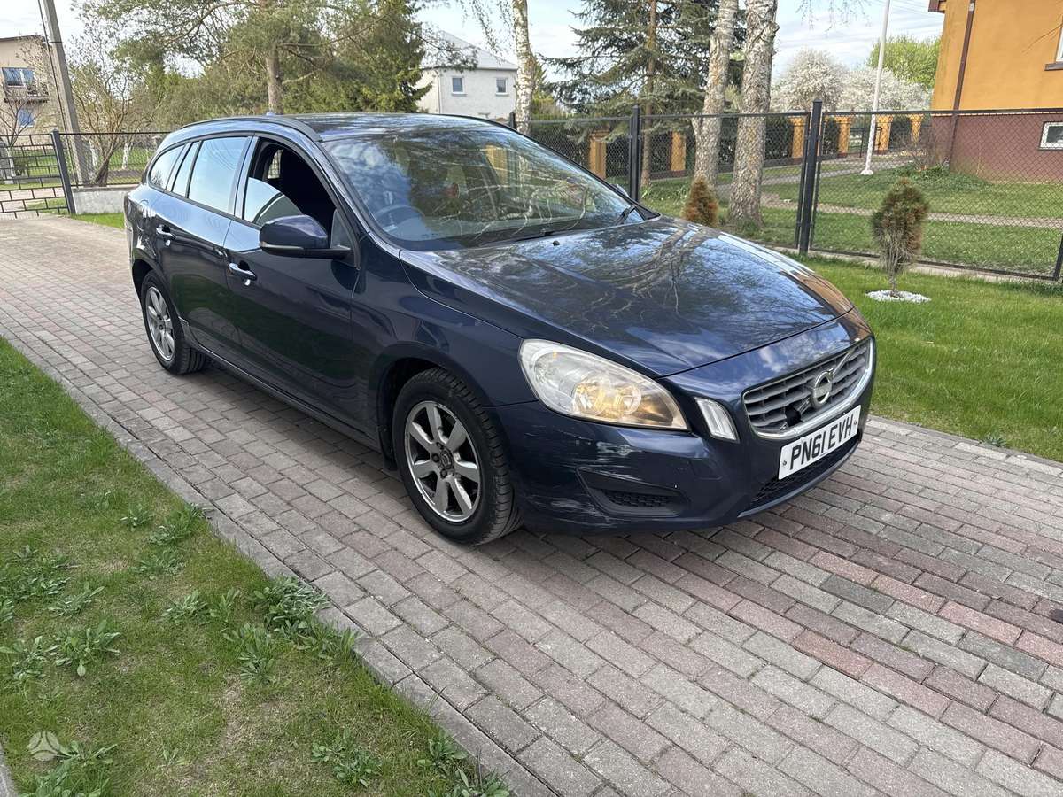Volvo V60 - 1