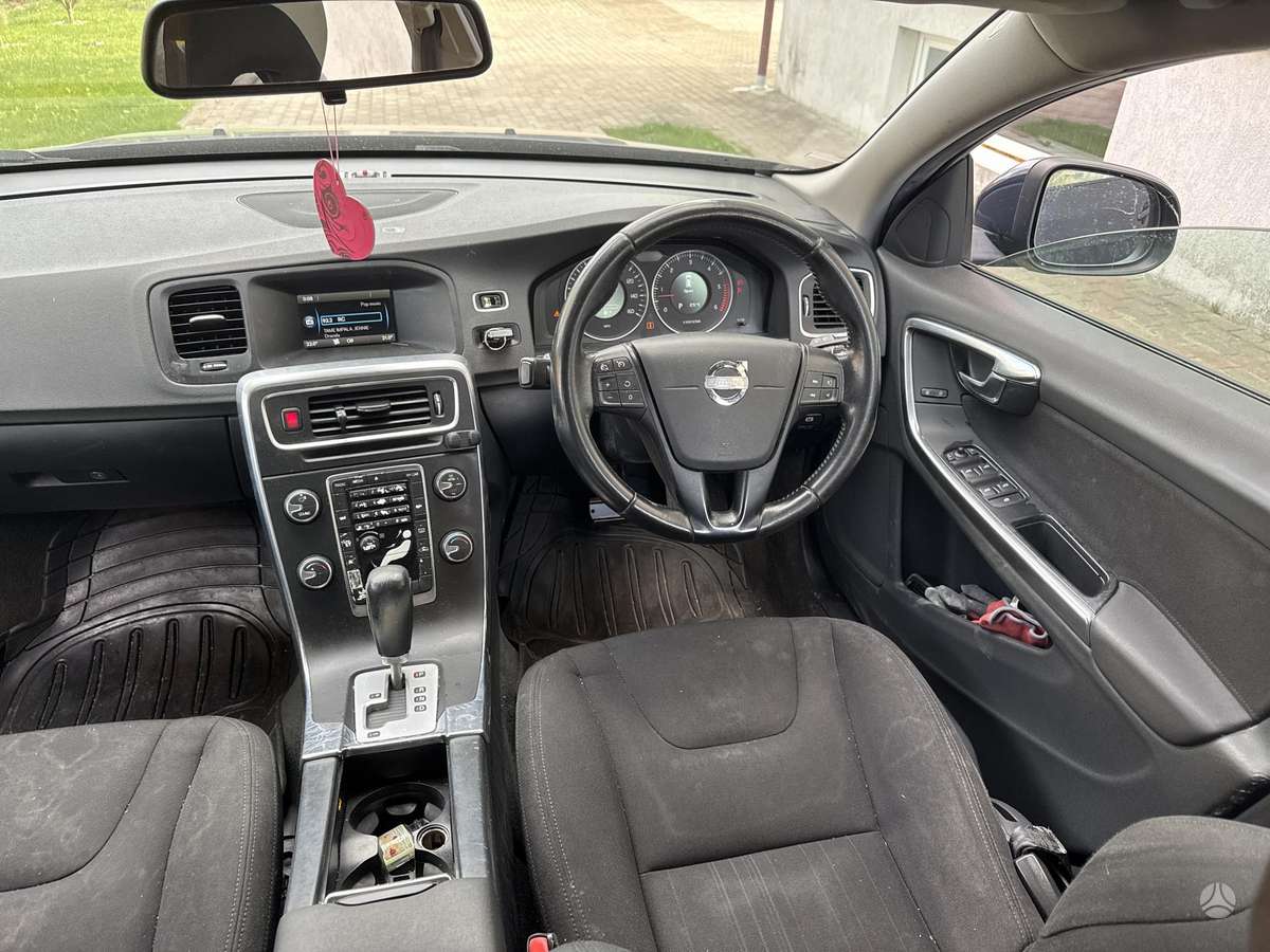Volvo V60, 2.0 l., wagon