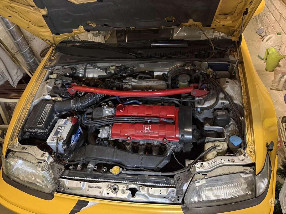 Honda CRX, 1.6 l., hečbekas