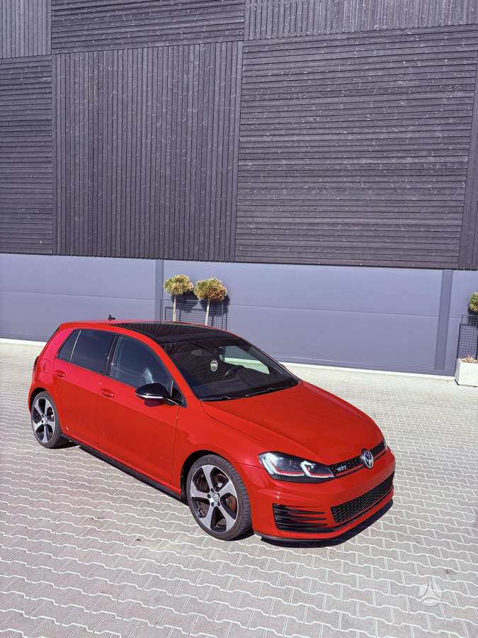 Volkswagen Golf, 2.0 l., hatchback