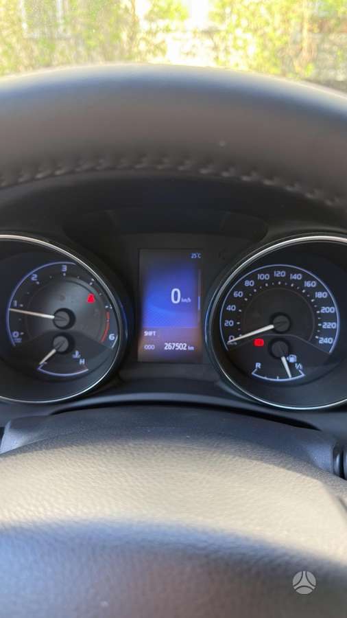 Toyota Auris, 1.4 l., hečbekas